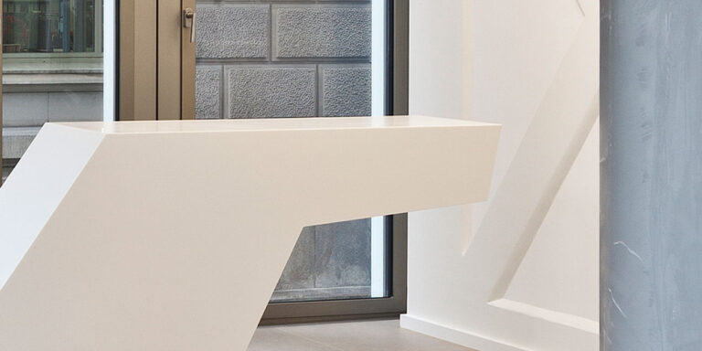 Möbeldetail eines Corian Tresens