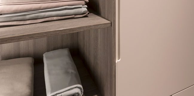 Möbel Design für ein Kleiderschrank in Hamburg