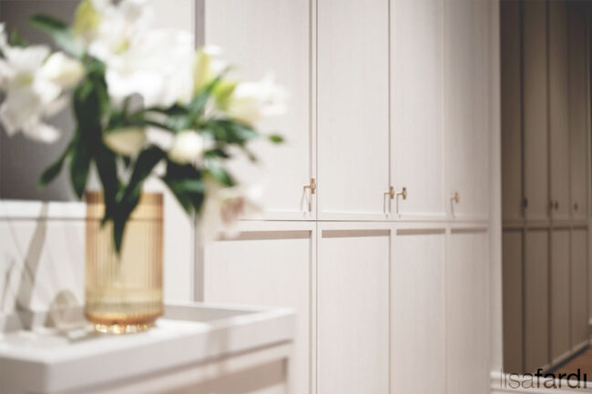 Einbauschrank nach Maß in einem Entree in einer Hamburger Villa